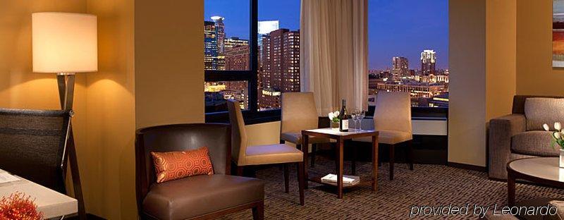 Sheraton Minneapolis Downtown Convention Center Dış mekan fotoğraf